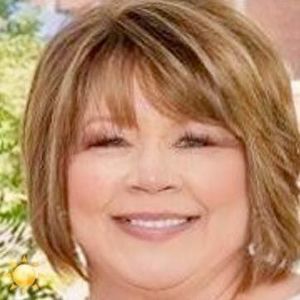 Meet your Posher, Leslie